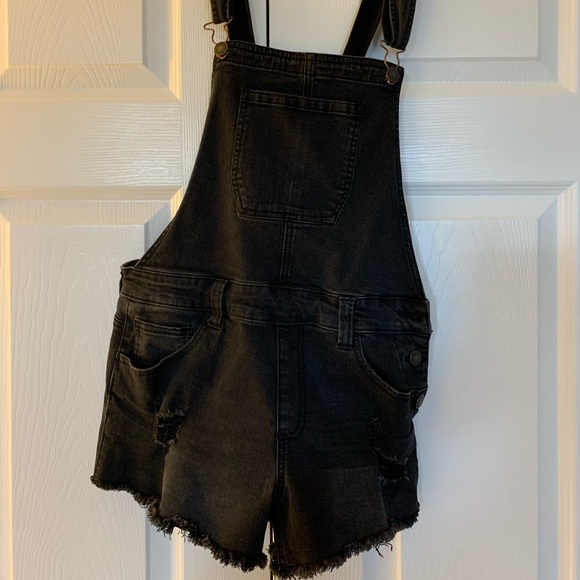 Forever21 Overalls - Picture 3 of 3